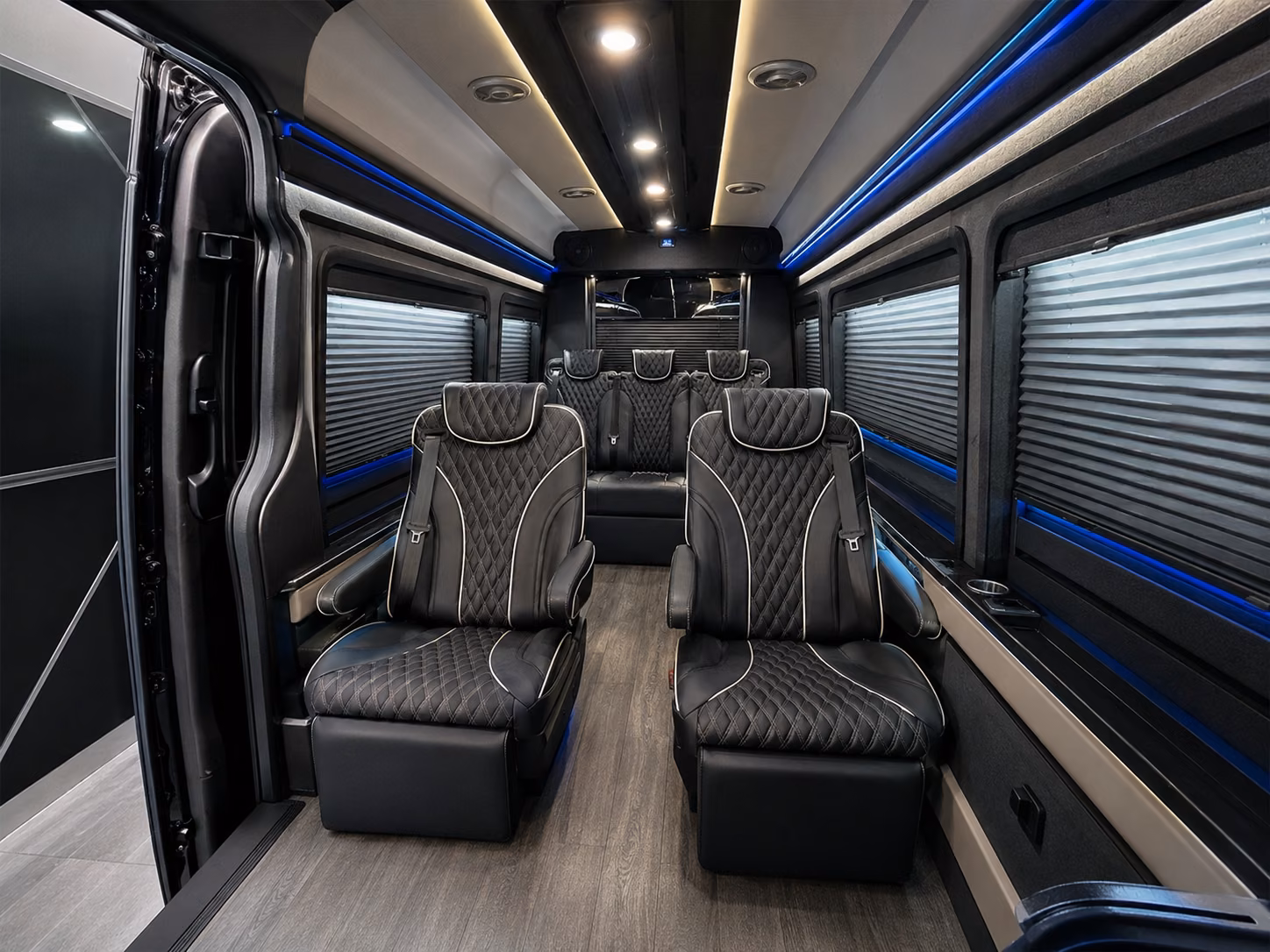 corporate and conference airport shuttle buses in loveland