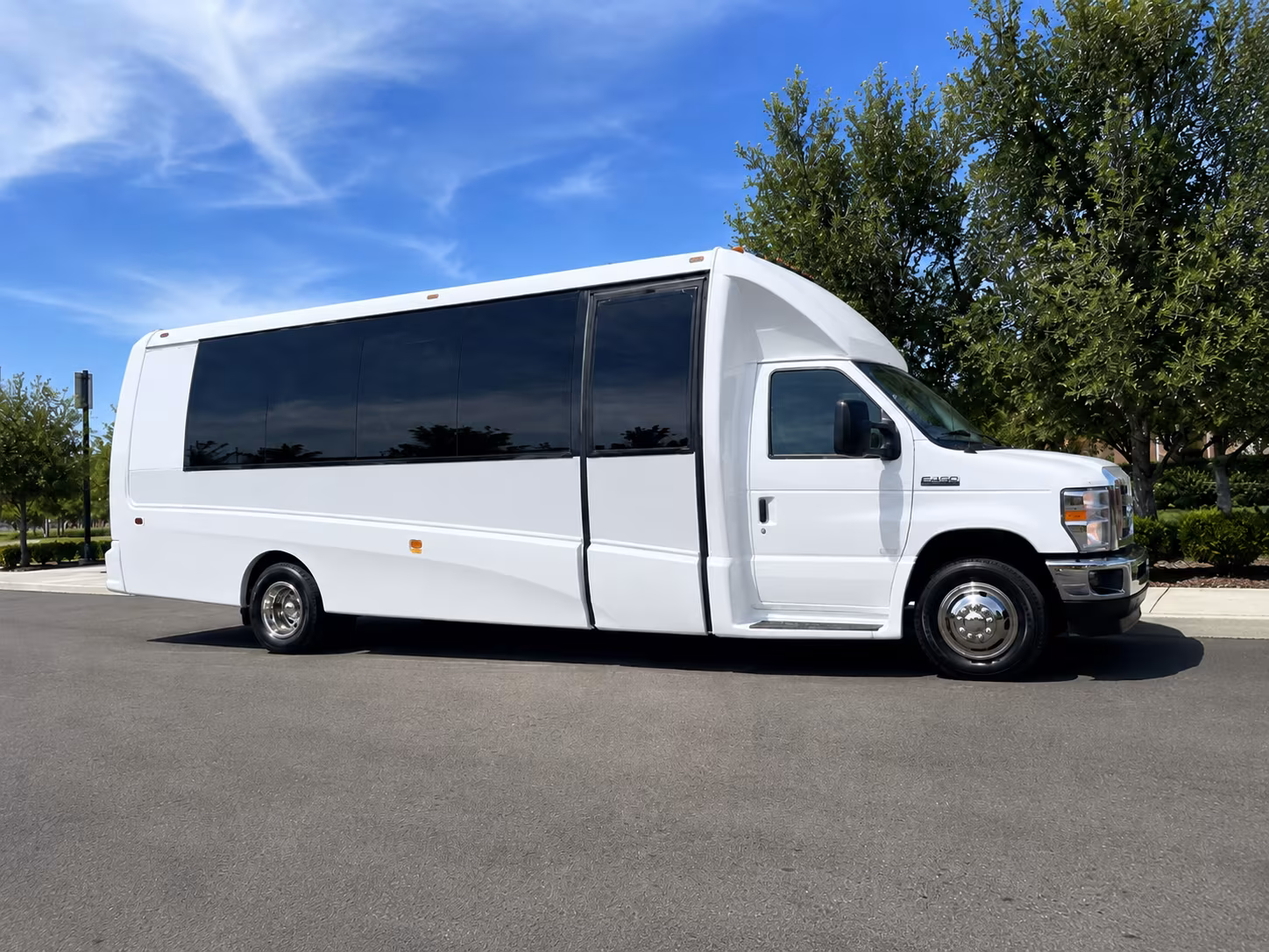 shuttle buses to denver concert venues from northern colorado